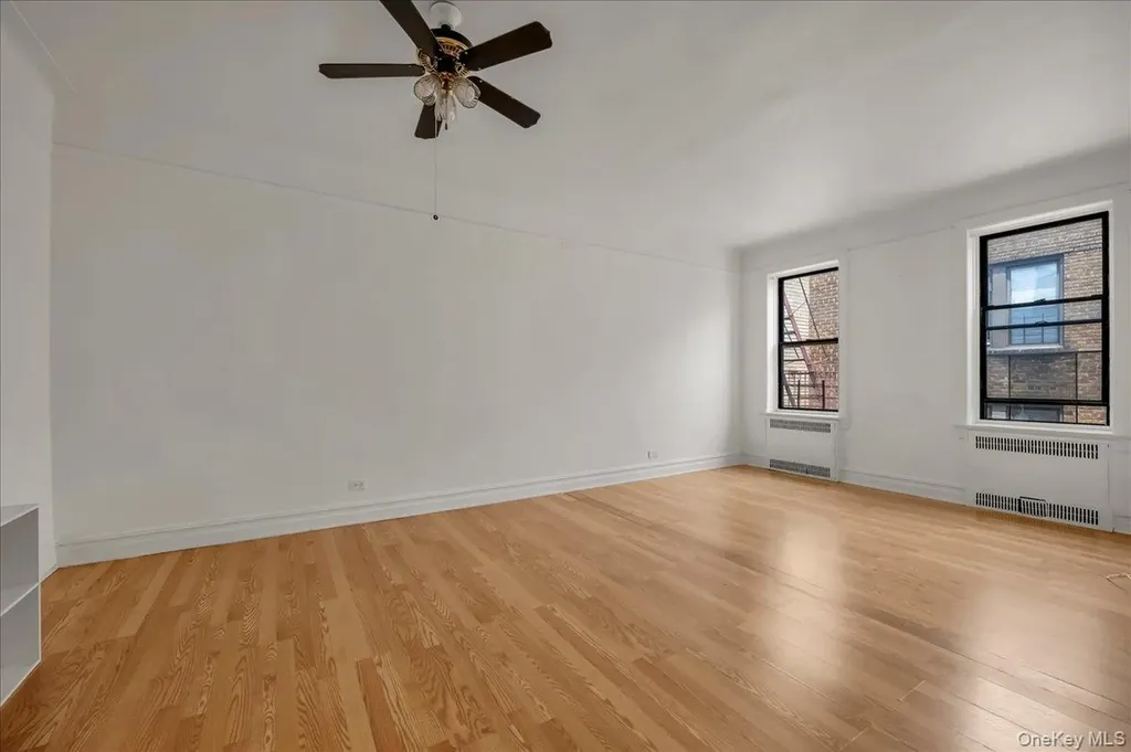 3545 81st Jackson Heights NY 11372