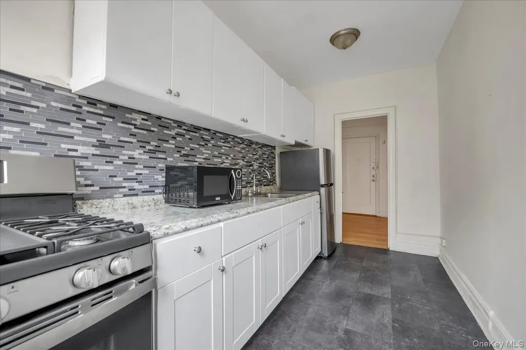 3545 81st Jackson Heights NY 11372