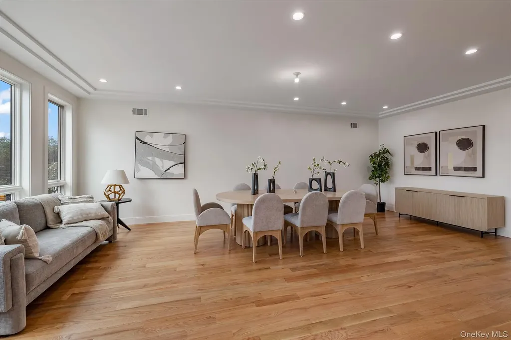 17 Union Road Spring Valley NY 10977