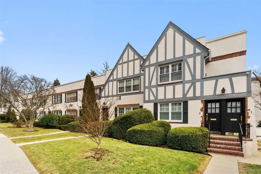 7 Lake Avenue Bronxville NY 10708