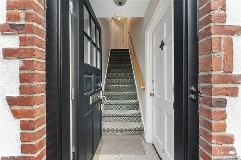 7 Lake Avenue Bronxville NY 10708