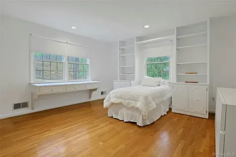 20 Cardinal Place Mount Kisco NY 10549