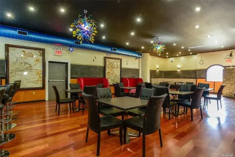 117-11/13 Hillside Avenue Richmond Hill NY 11418