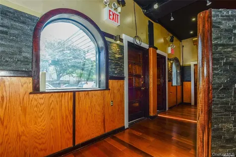117-11/13 Hillside Avenue Richmond Hill NY 11418