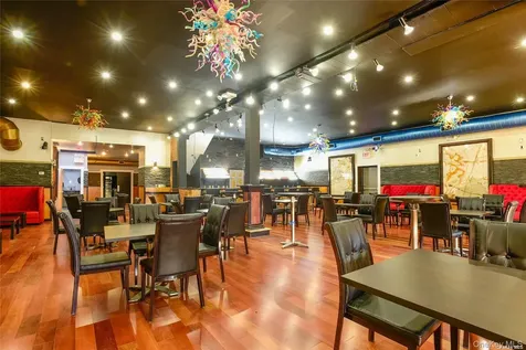 117-11/13 Hillside Avenue Richmond Hill NY 11418