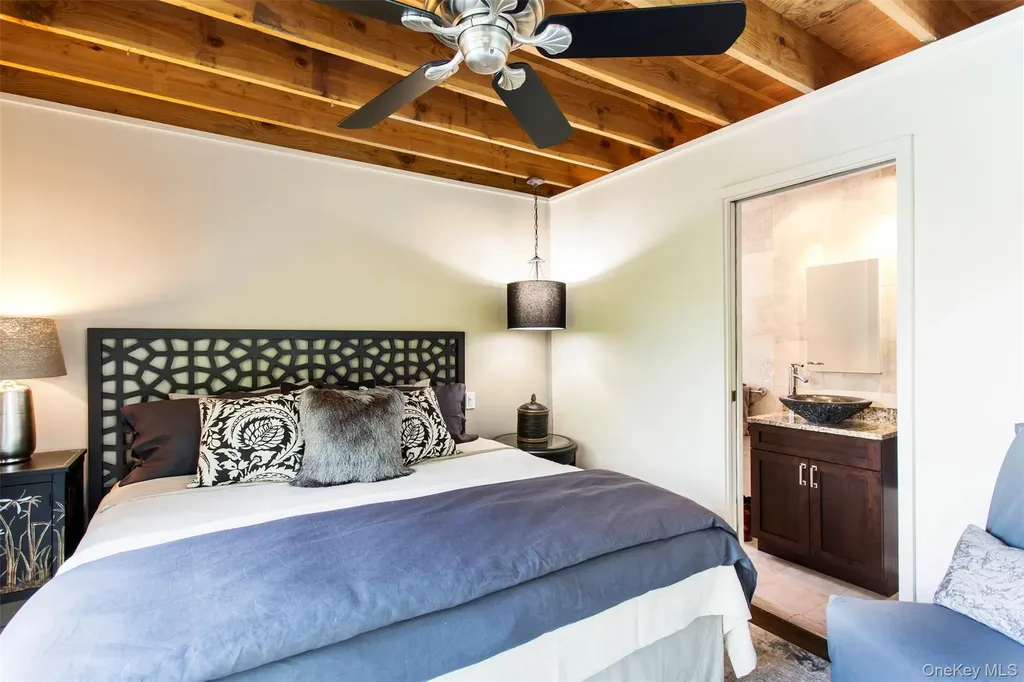 605 Shore Walk Fire Island Pines NY 11782