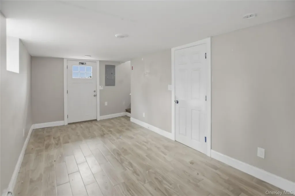 61 Sunburst Drive Rocky Point NY 11778