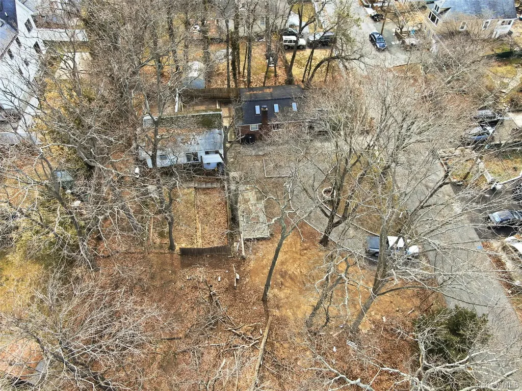 61 Sunburst Drive Rocky Point NY 11778