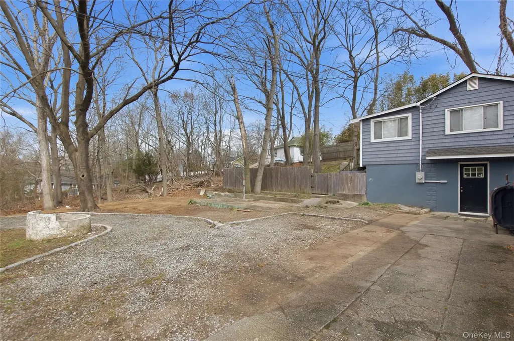61 Sunburst Drive Rocky Point NY 11778