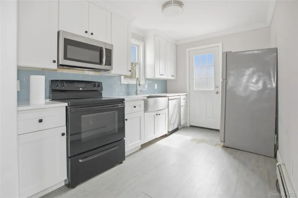 61 Sunburst Drive Rocky Point NY 11778