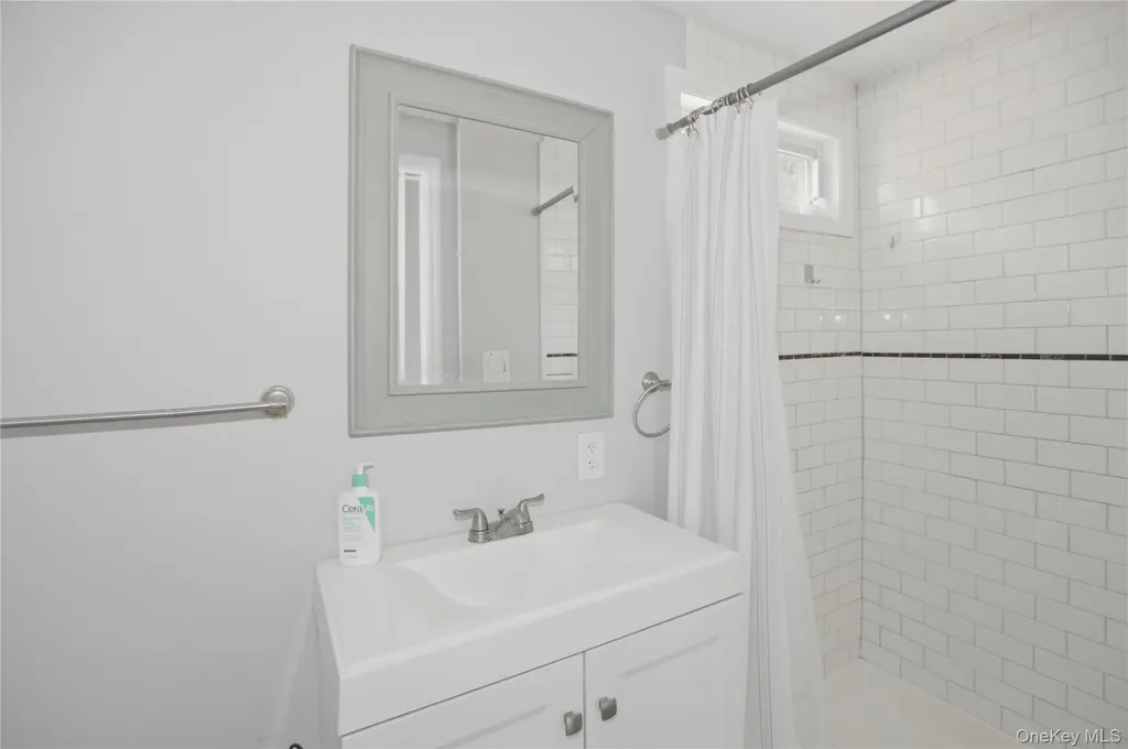 61 Sunburst Drive Rocky Point NY 11778