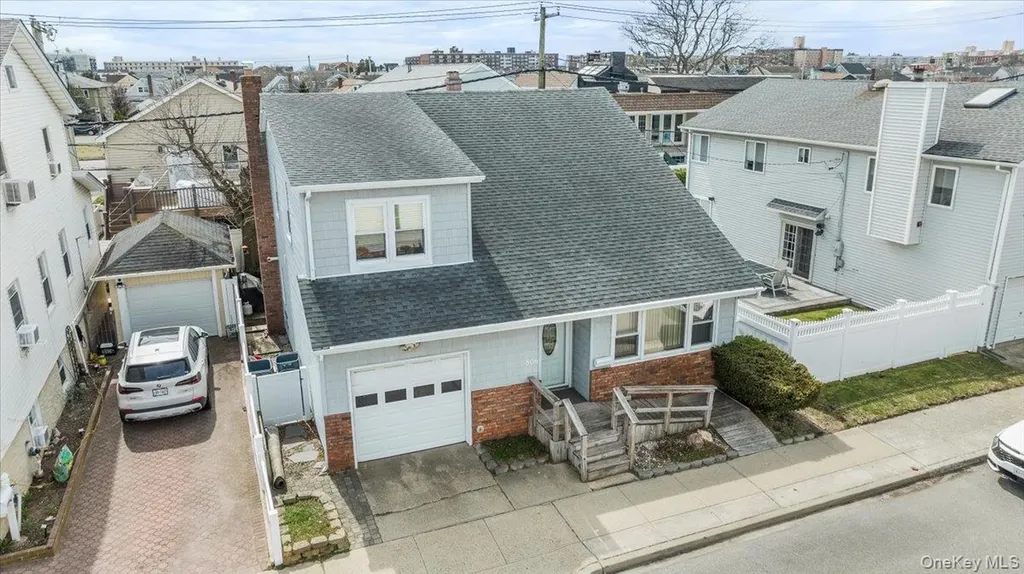 806 E Chester Street Long Beach NY 11561