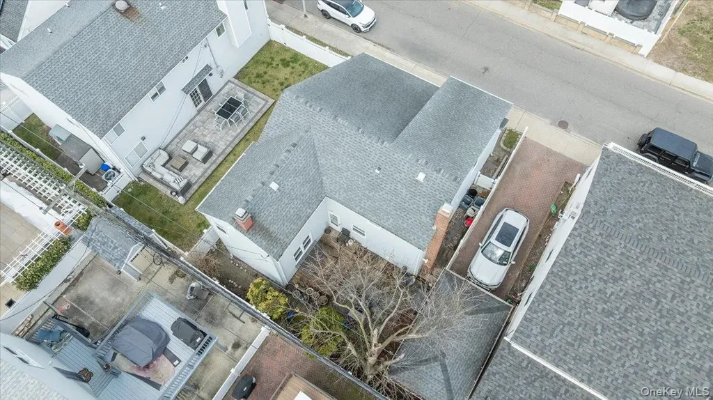 806 E Chester Street Long Beach NY 11561