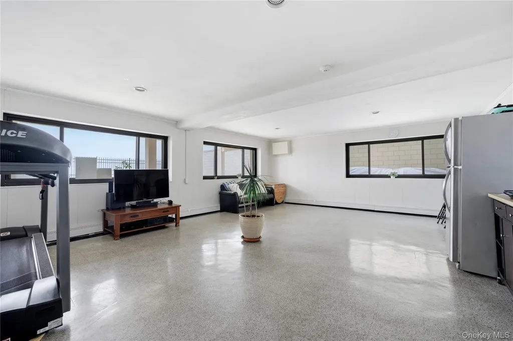 420 Shore Road Long Beach NY 11561