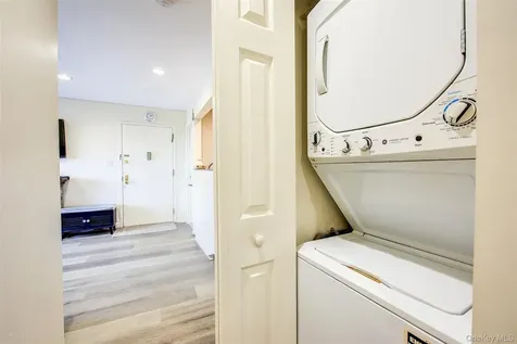 135-46 Grand Central Parkway Briarwood NY 11435