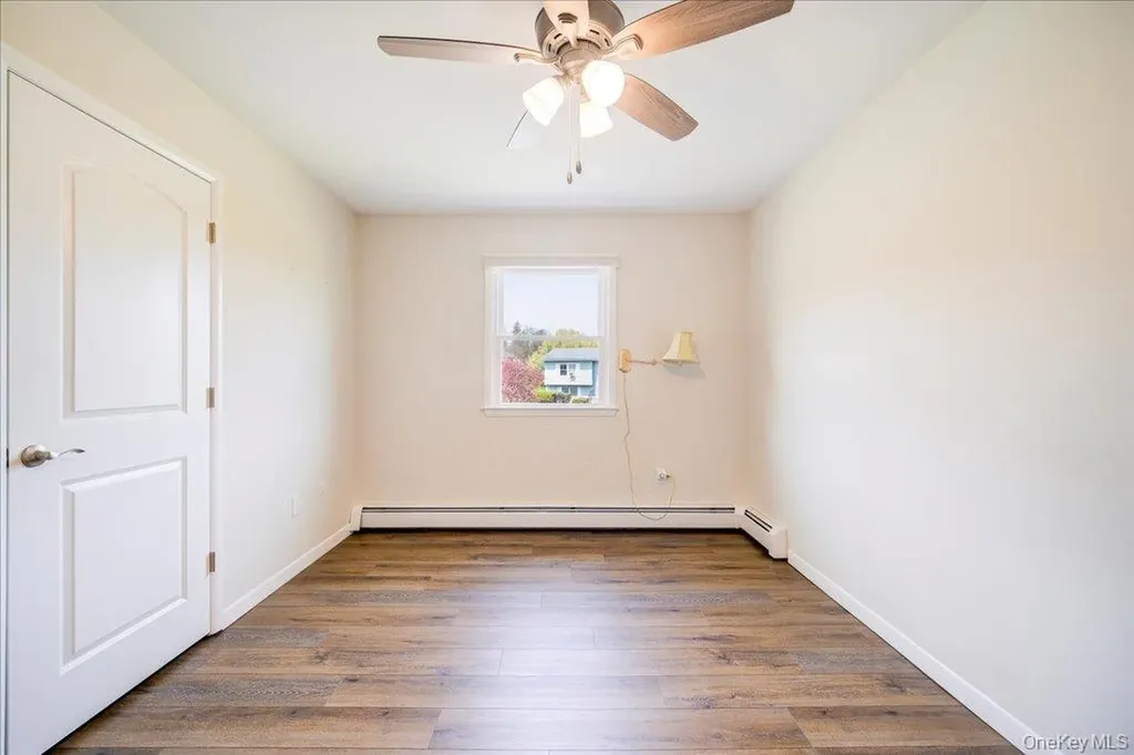 84 Guernsey Drive New Windsor NY 12553