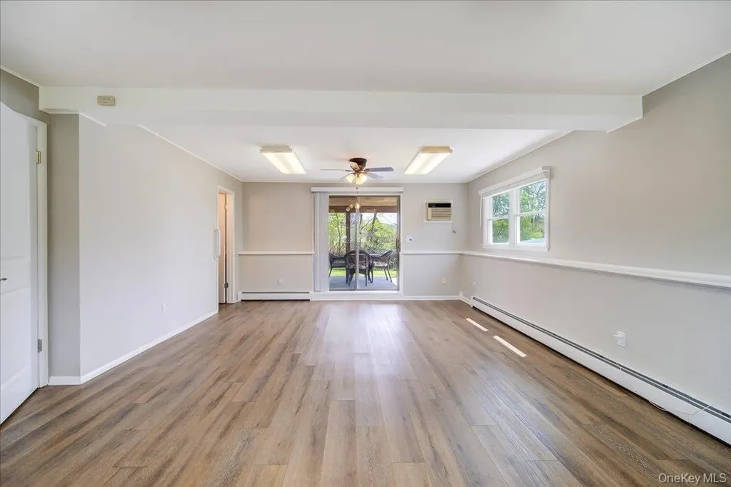 84 Guernsey Drive New Windsor NY 12553