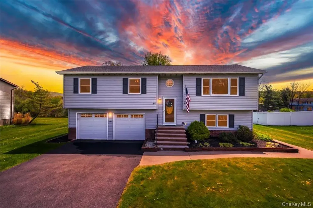 84 Guernsey Drive New Windsor NY 12553