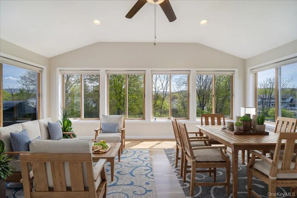 84 Guernsey Drive New Windsor NY 12553