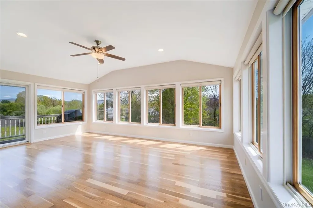 84 Guernsey Drive New Windsor NY 12553