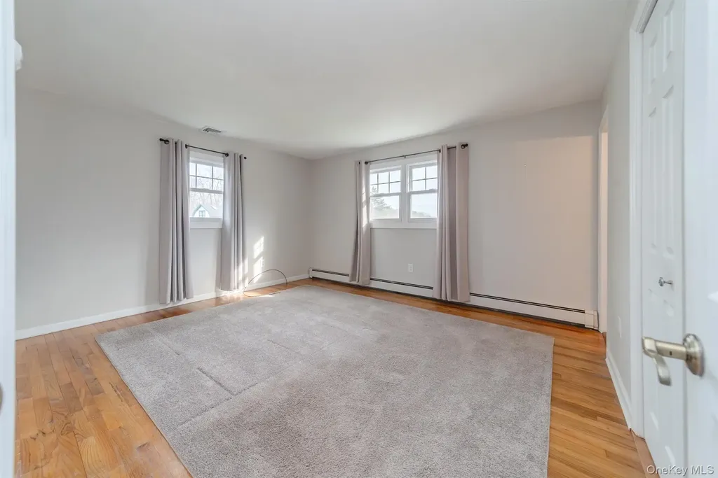 37 Spaulding Lane Saugerties NY 12477