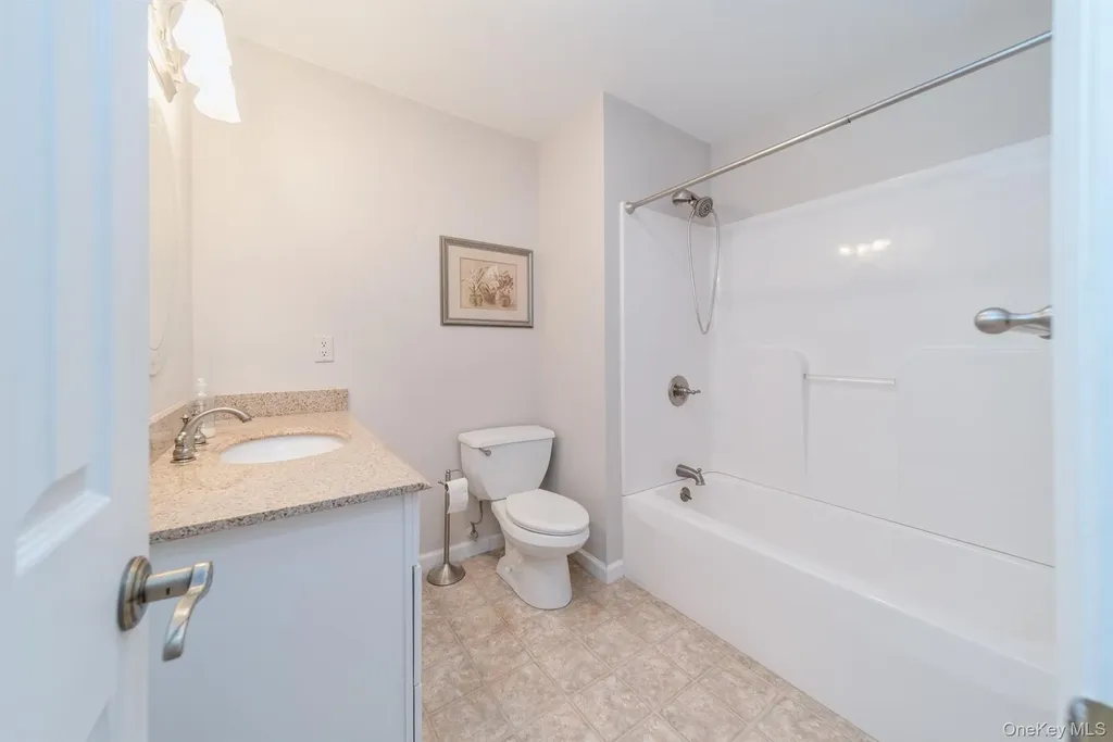 37 Spaulding Lane Saugerties NY 12477