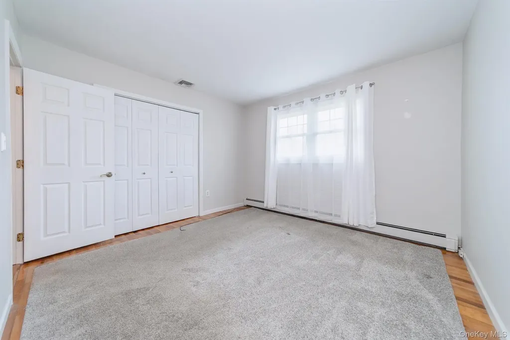 37 Spaulding Lane Saugerties NY 12477