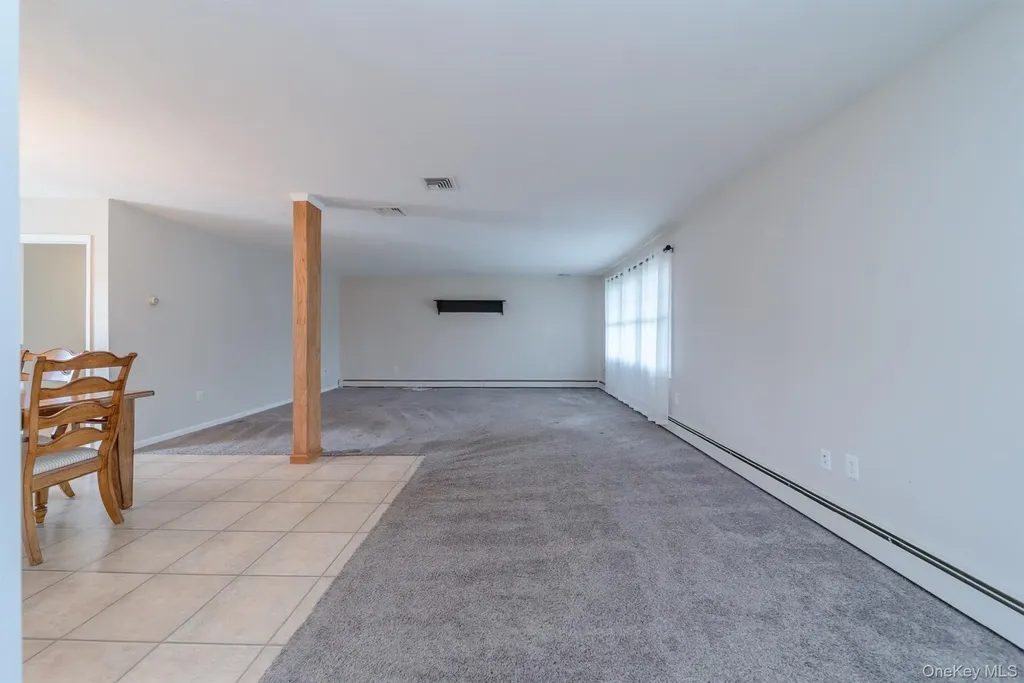 37 Spaulding Lane Saugerties NY 12477