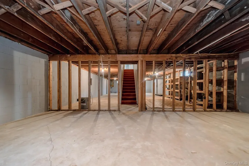 37 Spaulding Lane Saugerties NY 12477