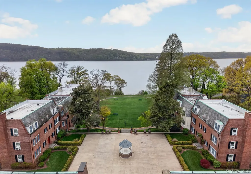 765 N Broadway Hastings-on-hudson NY 10706