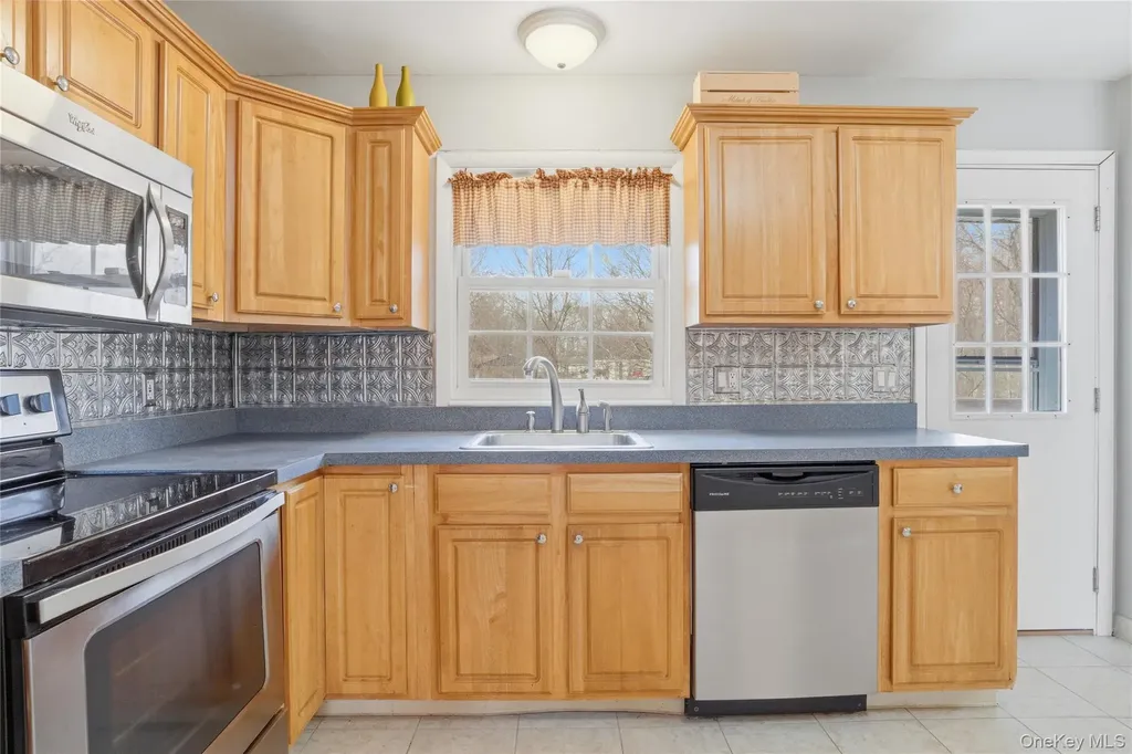 227 Lakeside Road Newburgh NY 12550