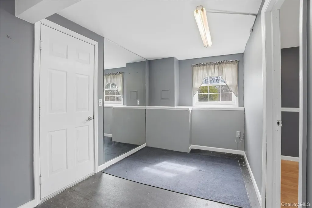 227 Lakeside Road Newburgh NY 12550