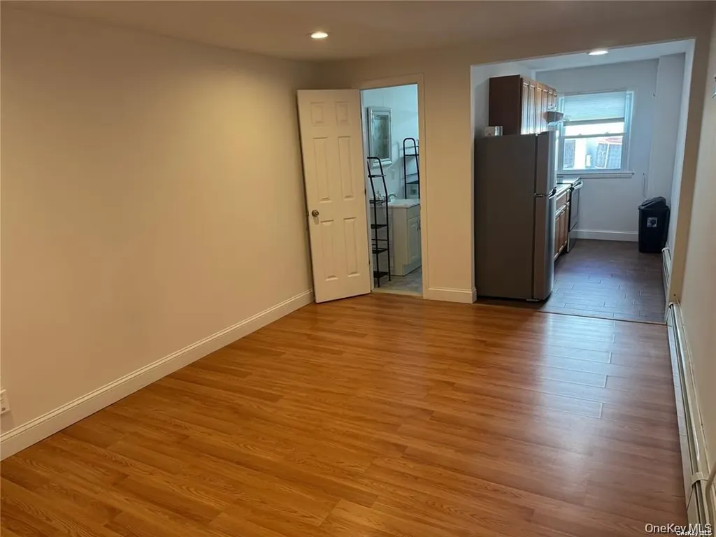 109 E Main Street Smithtown NY 11787