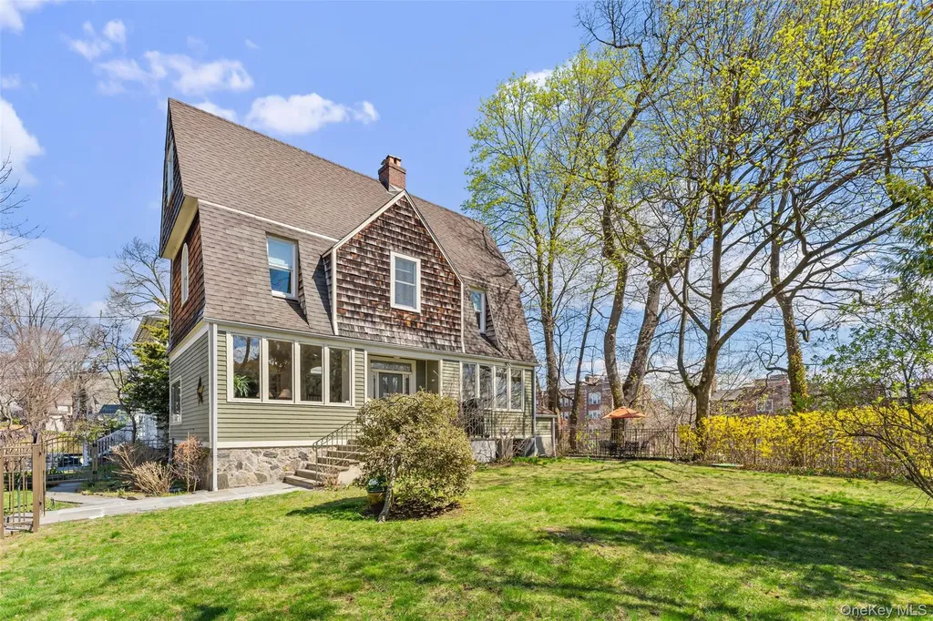 25 Merriam Avenue Bronxville NY 10708