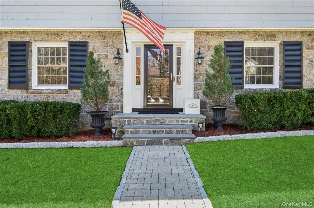 195 Central Parkway Mount Vernon NY 10552