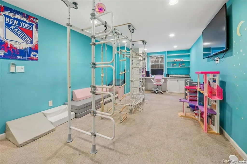 195 Central Parkway Mount Vernon NY 10552