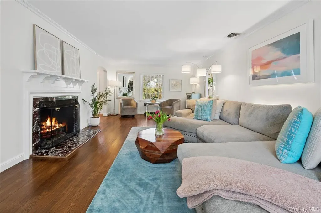 195 Central Parkway Mount Vernon NY 10552