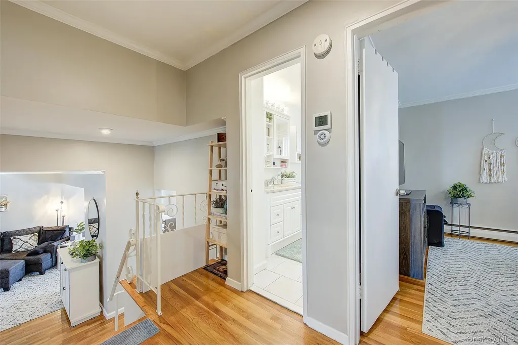 4 David Drive Farmingdale NY 11735