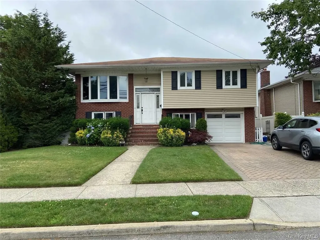 2861 Terrell Avenue Oceanside NY 11572