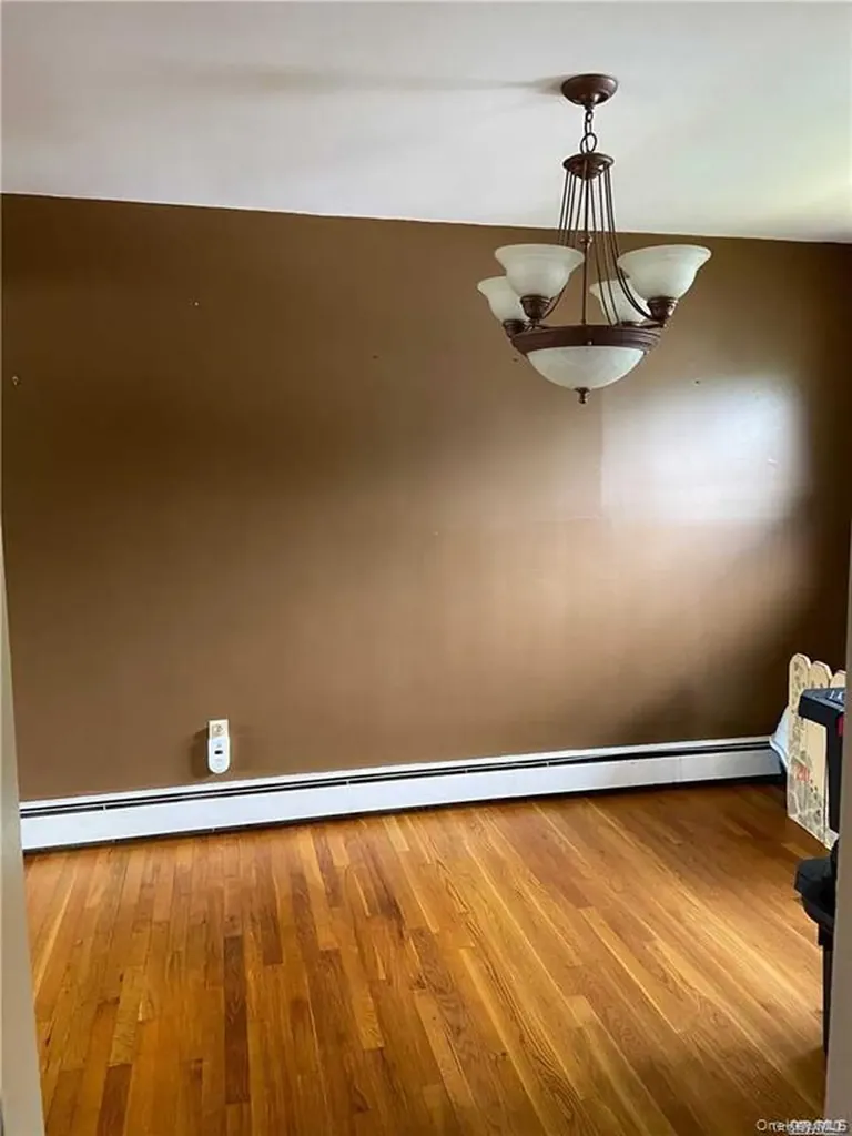 2861 Terrell Avenue Oceanside NY 11572
