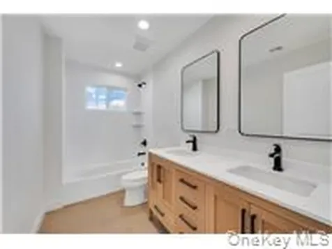 87 West Avenue Hicksville NY 11801