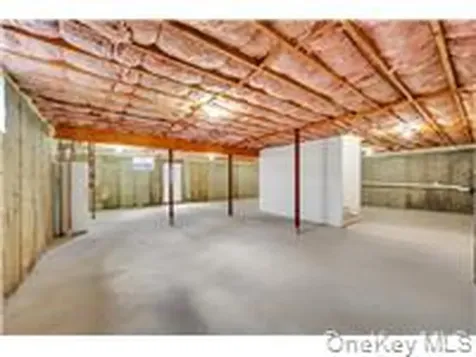 87 West Avenue Hicksville NY 11801