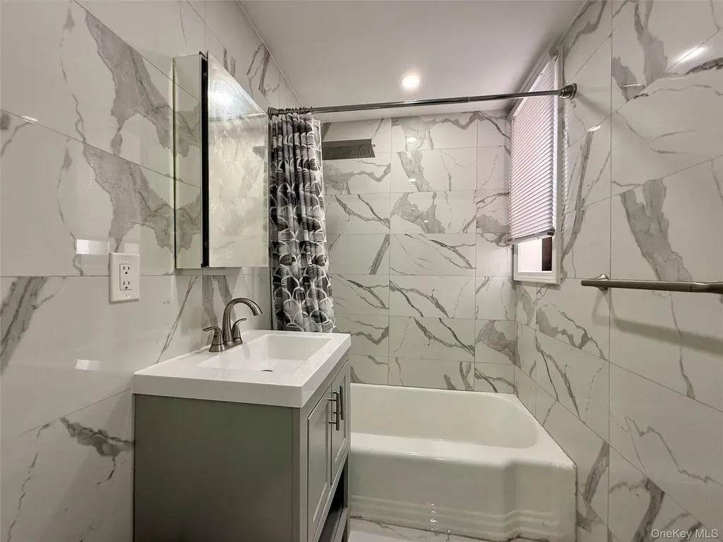 11230 Northern Boulevard Corona NY 11368