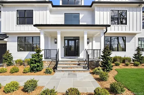 43 Hilltop Lane Thornwood NY 10594