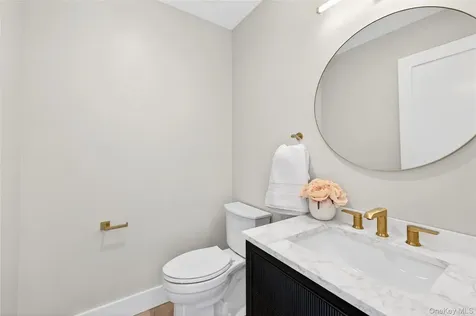 43 Hilltop Lane Thornwood NY 10594