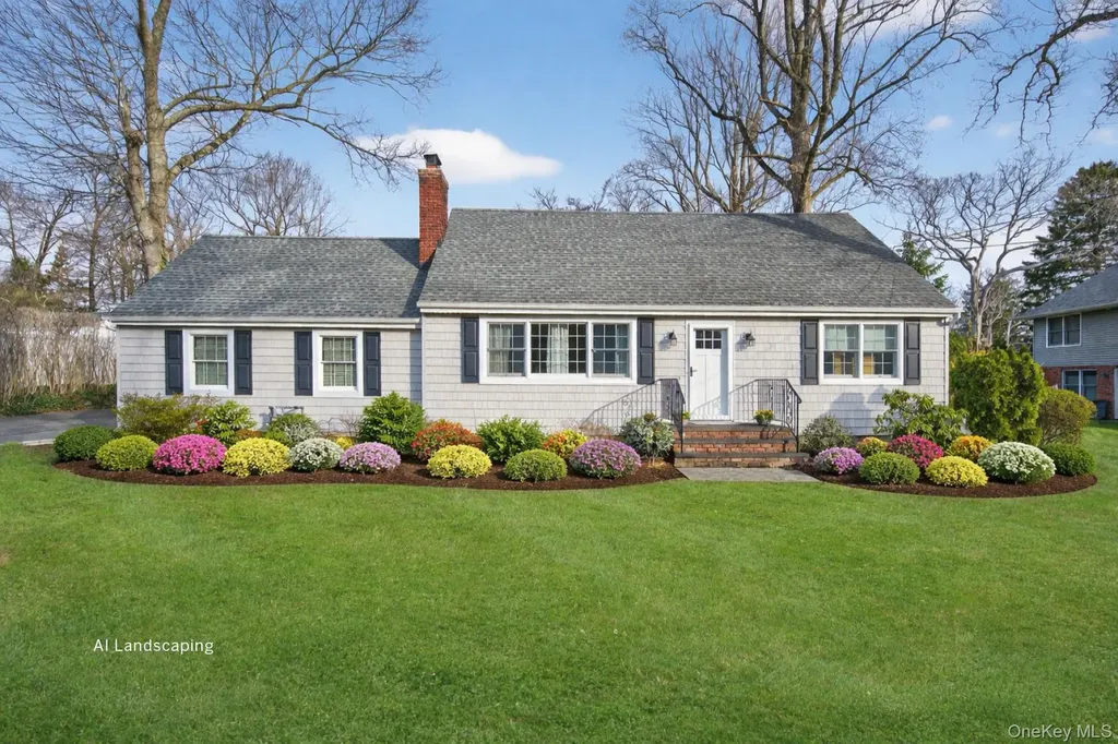 31 Fairfields Lane Huntington Station NY 11746