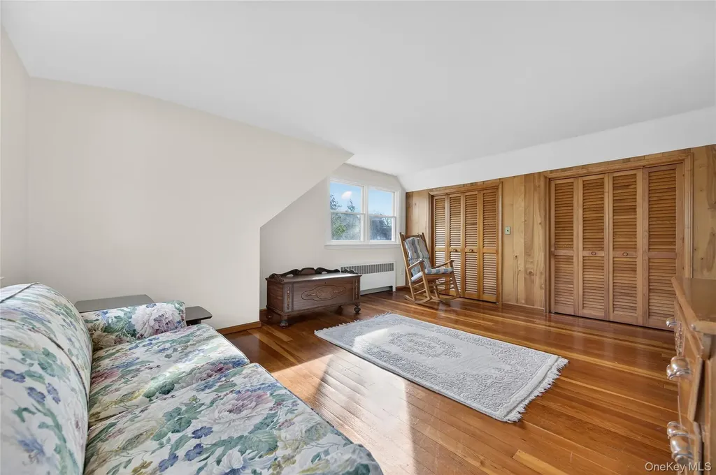 31 Fairfields Lane Huntington Station NY 11746
