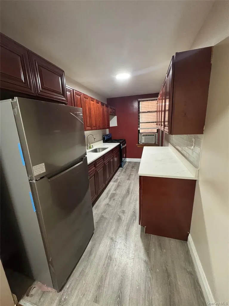 1670 Longfellow Avenue Bronx NY 10460