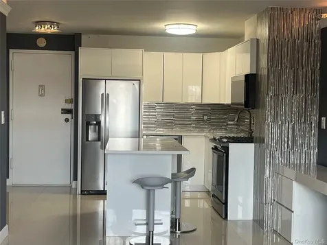 666 Pelham Road New Rochelle NY 10805