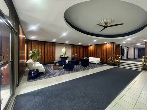 666 Pelham Road New Rochelle NY 10805